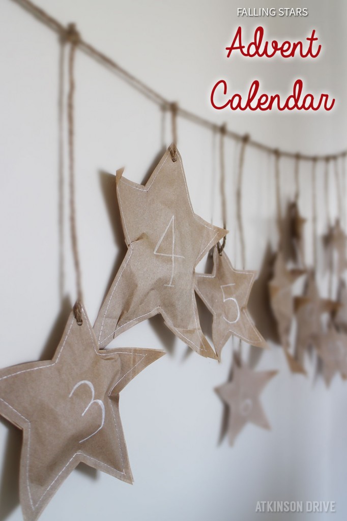Add some cheer to your holiday decor with this fun falling stars paper bag advent calendar project! /// by Atkinson Drive