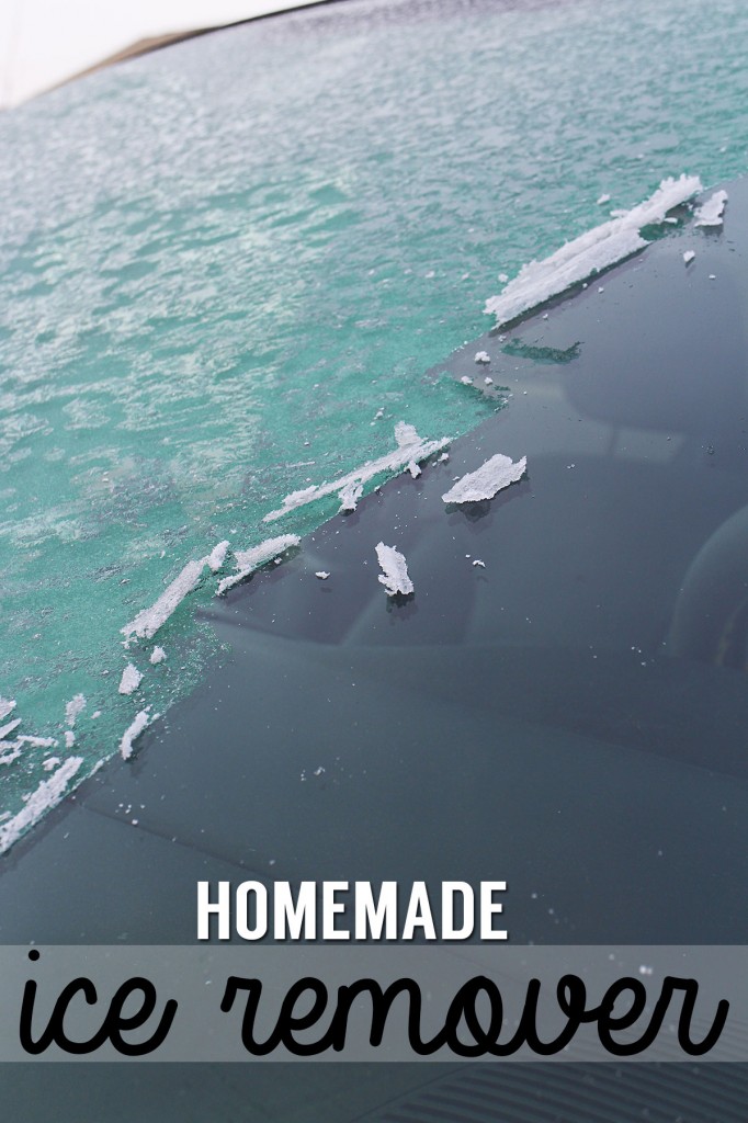Use this magical homemade ice remover to make driving this Winter a breeze! /// by Atkinson Drive